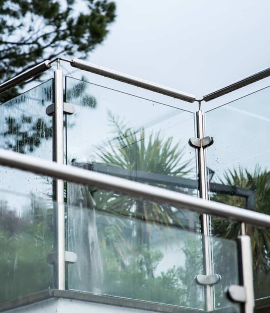Stainless glass frame — Glass Suppliers in Wollongong, NSW